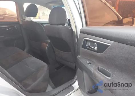 2013 Nissan Altima 2.5 S из США, поврежденный, VIN 1N4AL3APXDN554301